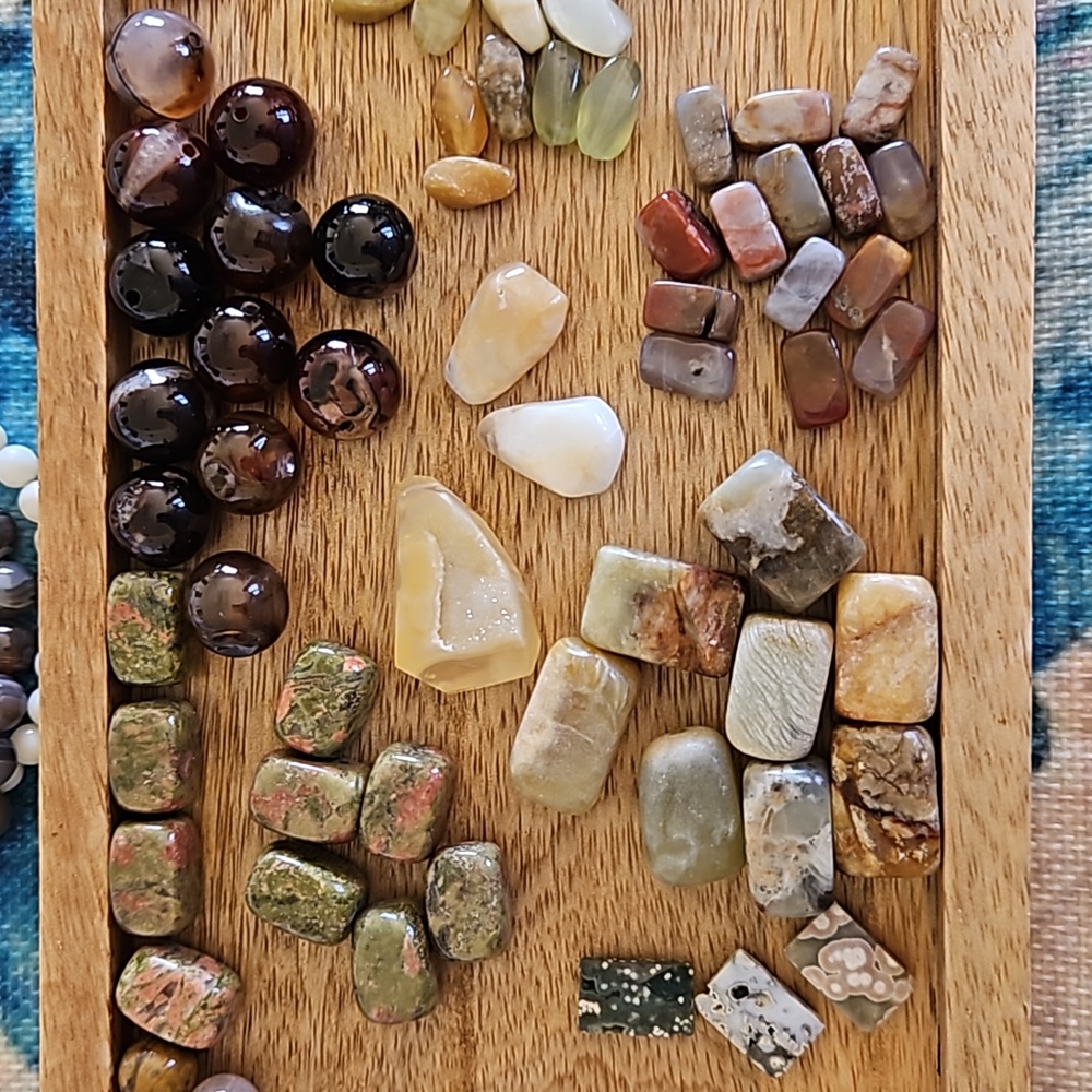 Gemstone Jewelry Designs - Picture 10 of 16
